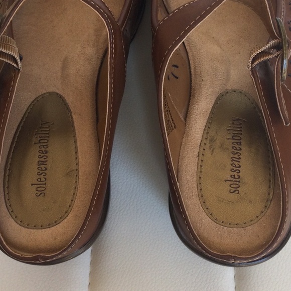 EUC Solesenseabilty 8M Brown Cognac Peep Toe Clog Shoe - Picture 8 of 16